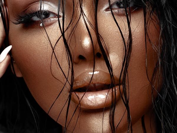 Negra Beleza: Cuidados Essenciais para Mulheres