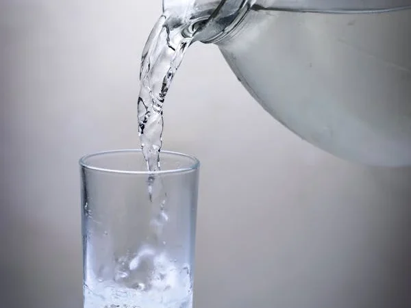Beber Água: A Revolução Transparente