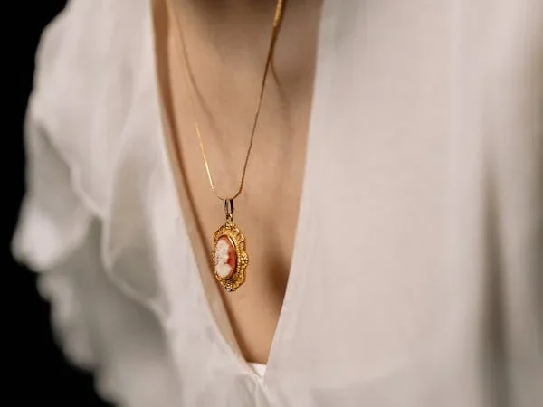 Camisa Branca e Eu: Uma História de Amor.