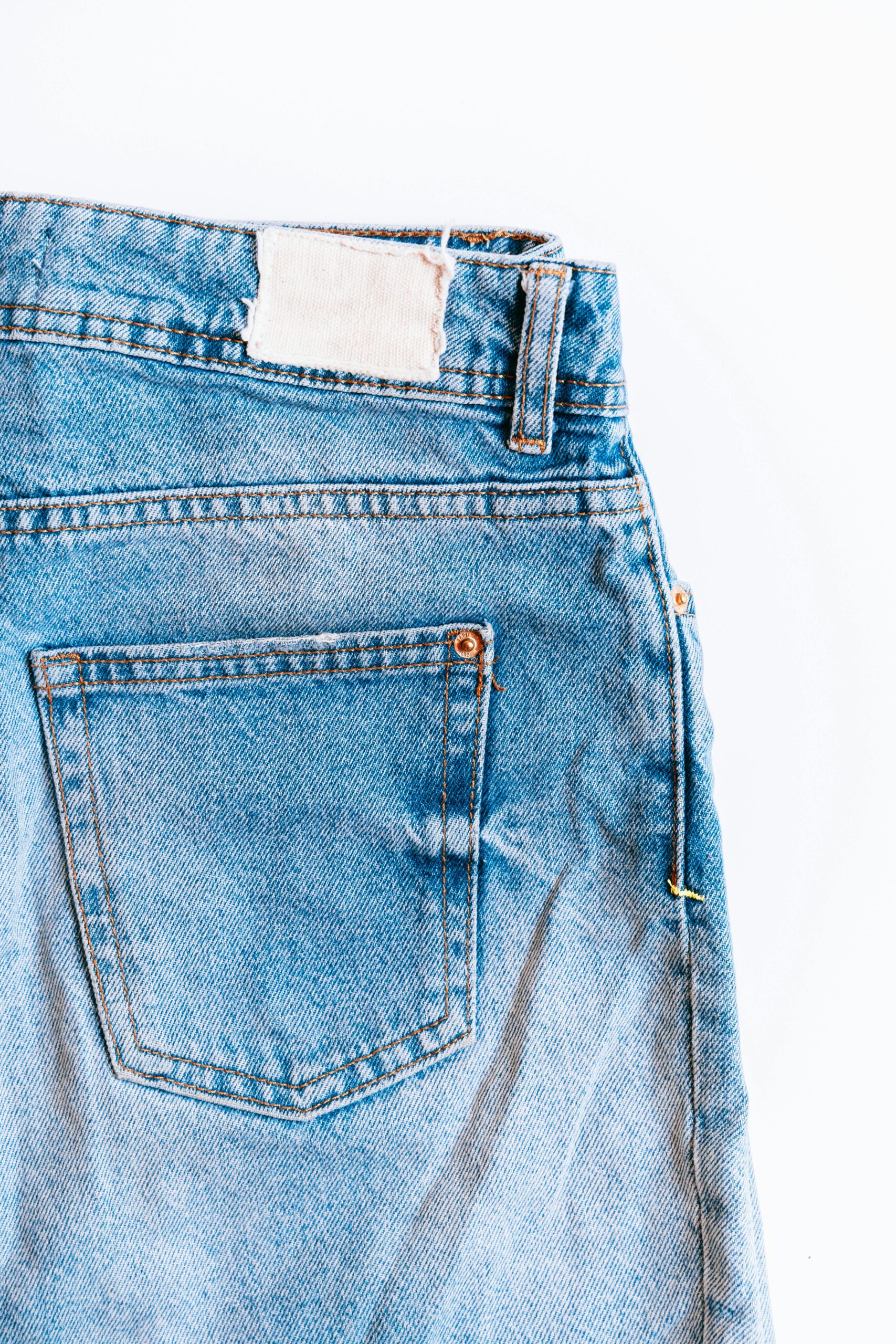 El Jeans: Esencia de Versatilidad Femenina.