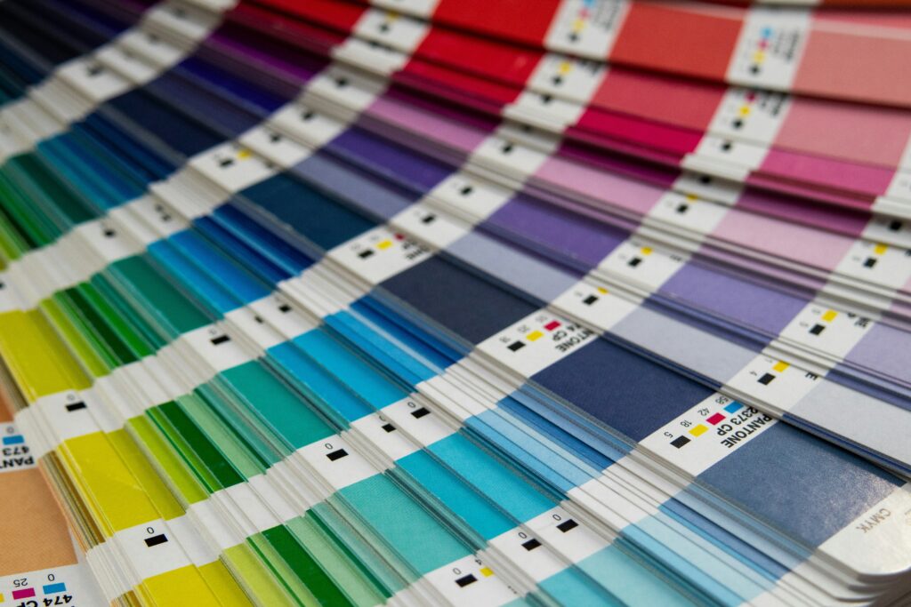 pantone10