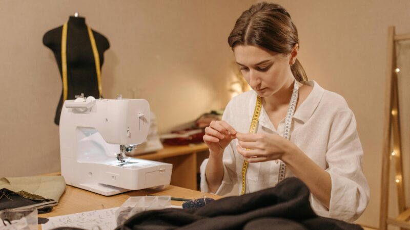 O Renascimento da Costureira: Arte e Moda.