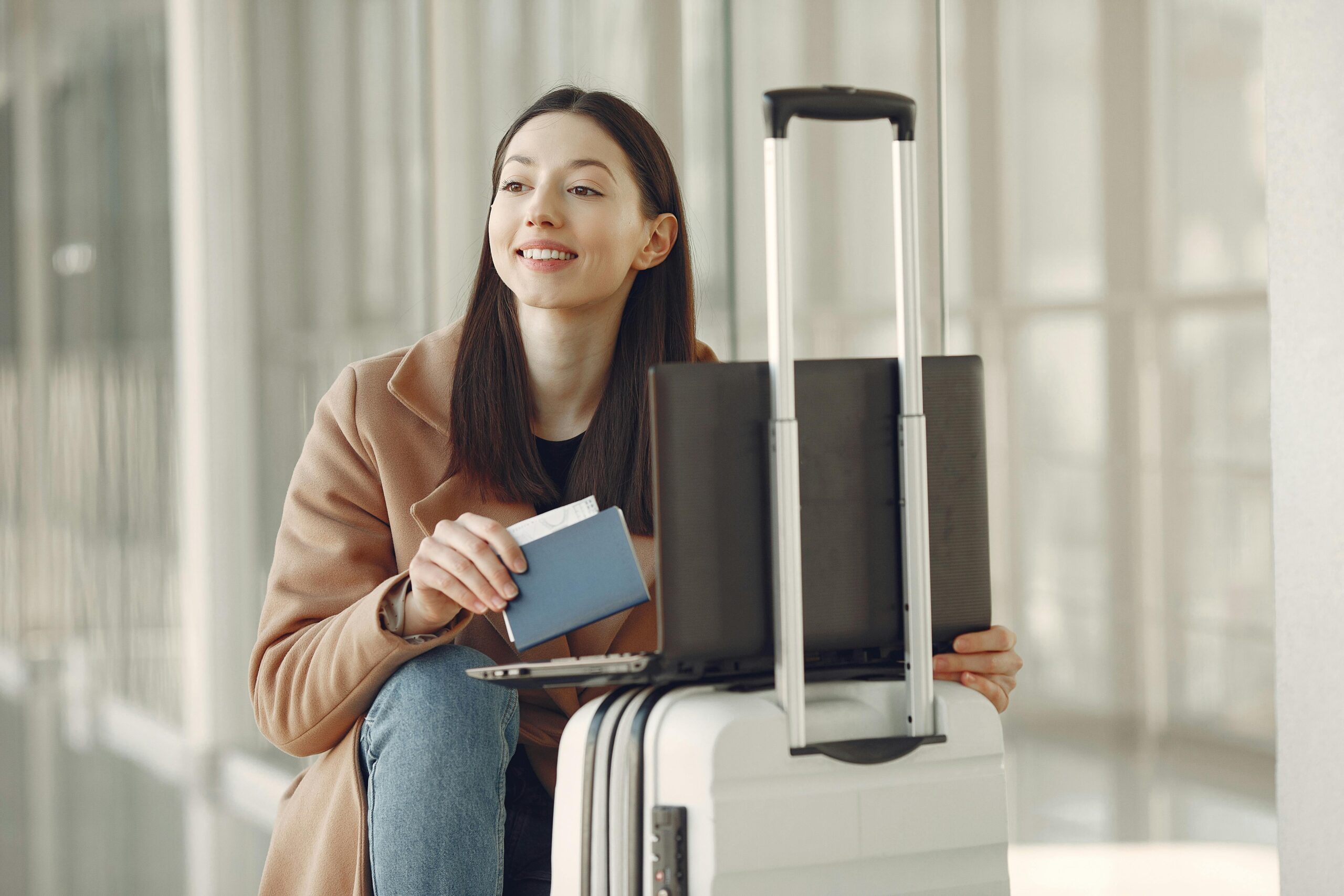 Viajar Sozinha: Estilo e Segurança 2026.